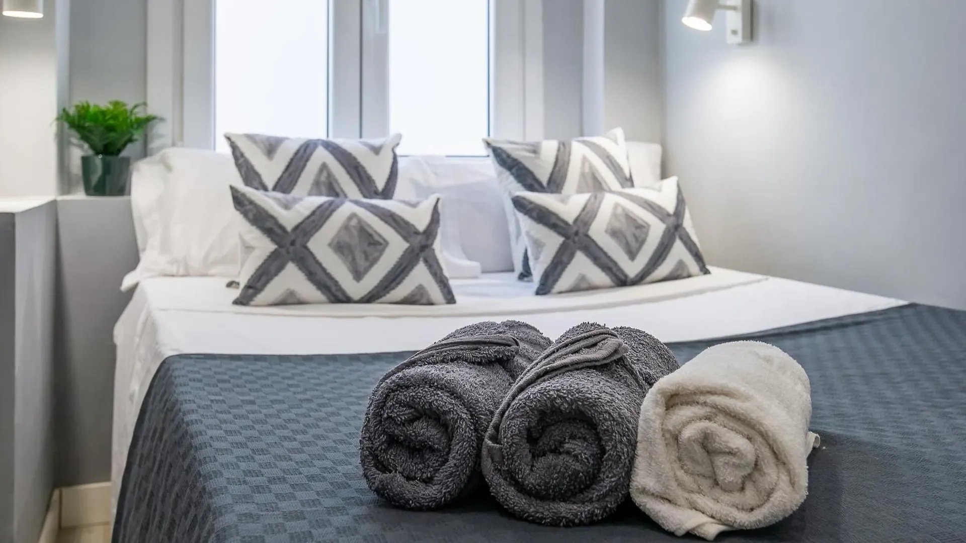 Xpce Merced Square - Picasso Malaga Apartment
